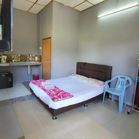 Chalet Kampong Semawar Kuala Kangsar Exterior photo