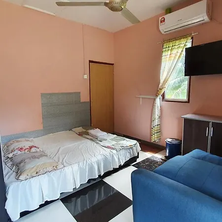 Chalet Kampong Semawar Kuala Kangsar Exterior photo