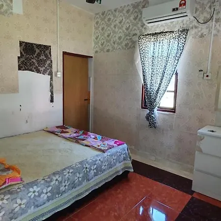 Chalet Kampong Semawar Kuala Kangsar Exterior photo