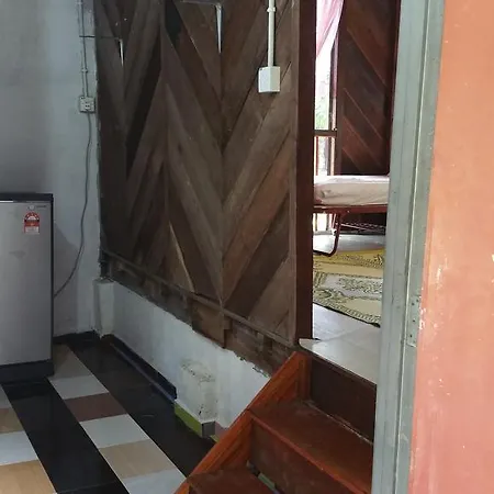 Chalet Kampong Semawar Kuala Kangsar Exterior photo