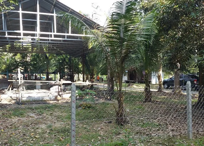Chalet Kampong Semawar
