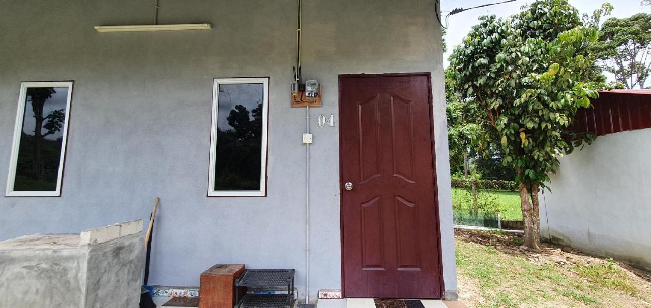 Kampong Semawar Farm stay *