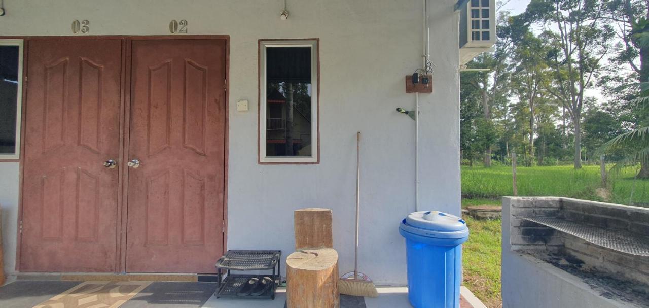 Kampong Semawar Farm stay *