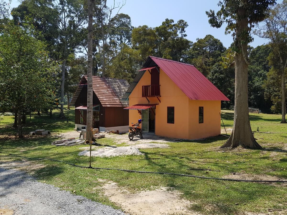 Farm stay Kampong Semawar *